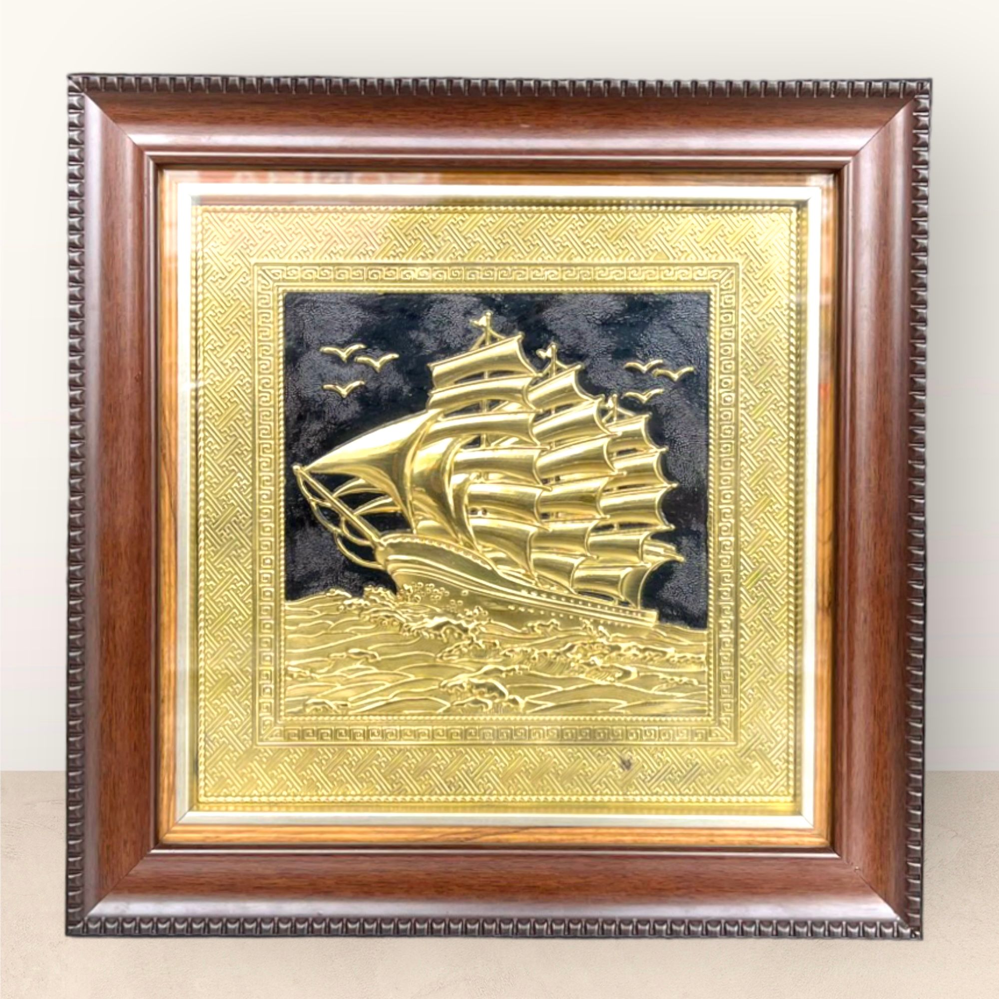 tranh qua tang thuan buom xuoi gio dong vang kich thuoc 30x30cm mau 1 xuong tranh dong