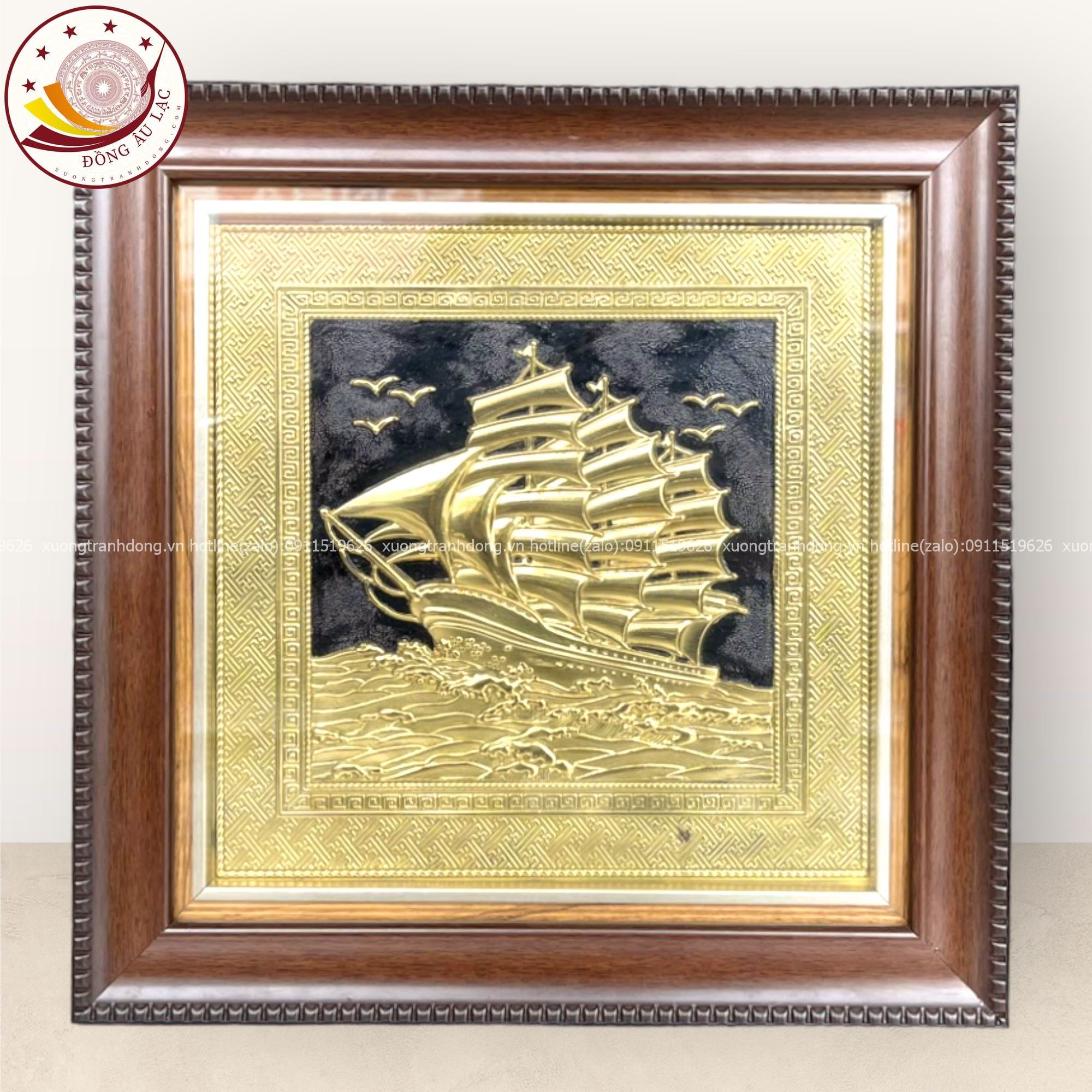 tranh qua tang thuan buom xuoi gio dong vang kich thuoc 30x30cm mau 1 xuong tranh dong