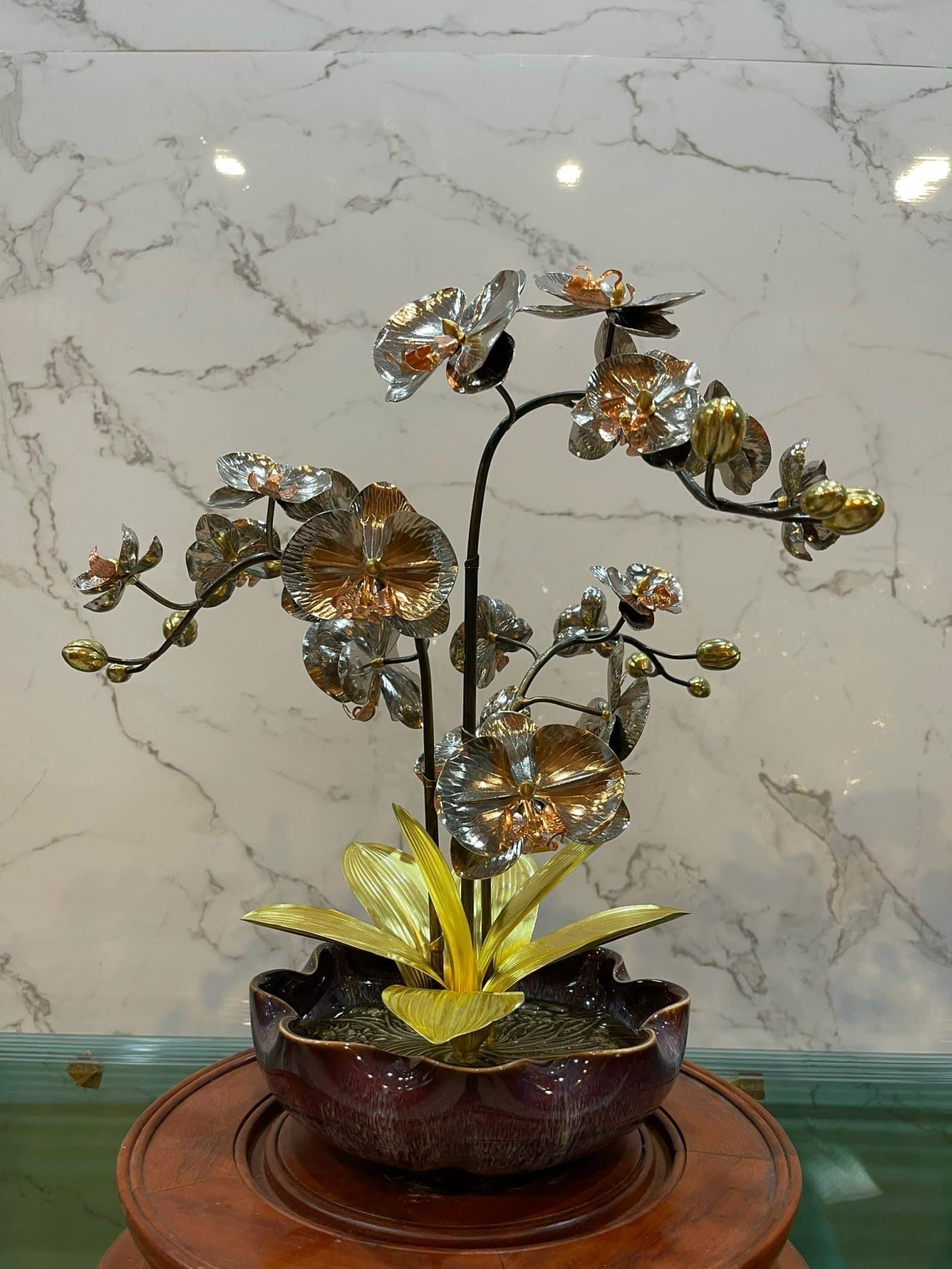 hoa lan 3 than dong vang gia co ma bac cao 42cm mau 2 xuong tranh dong