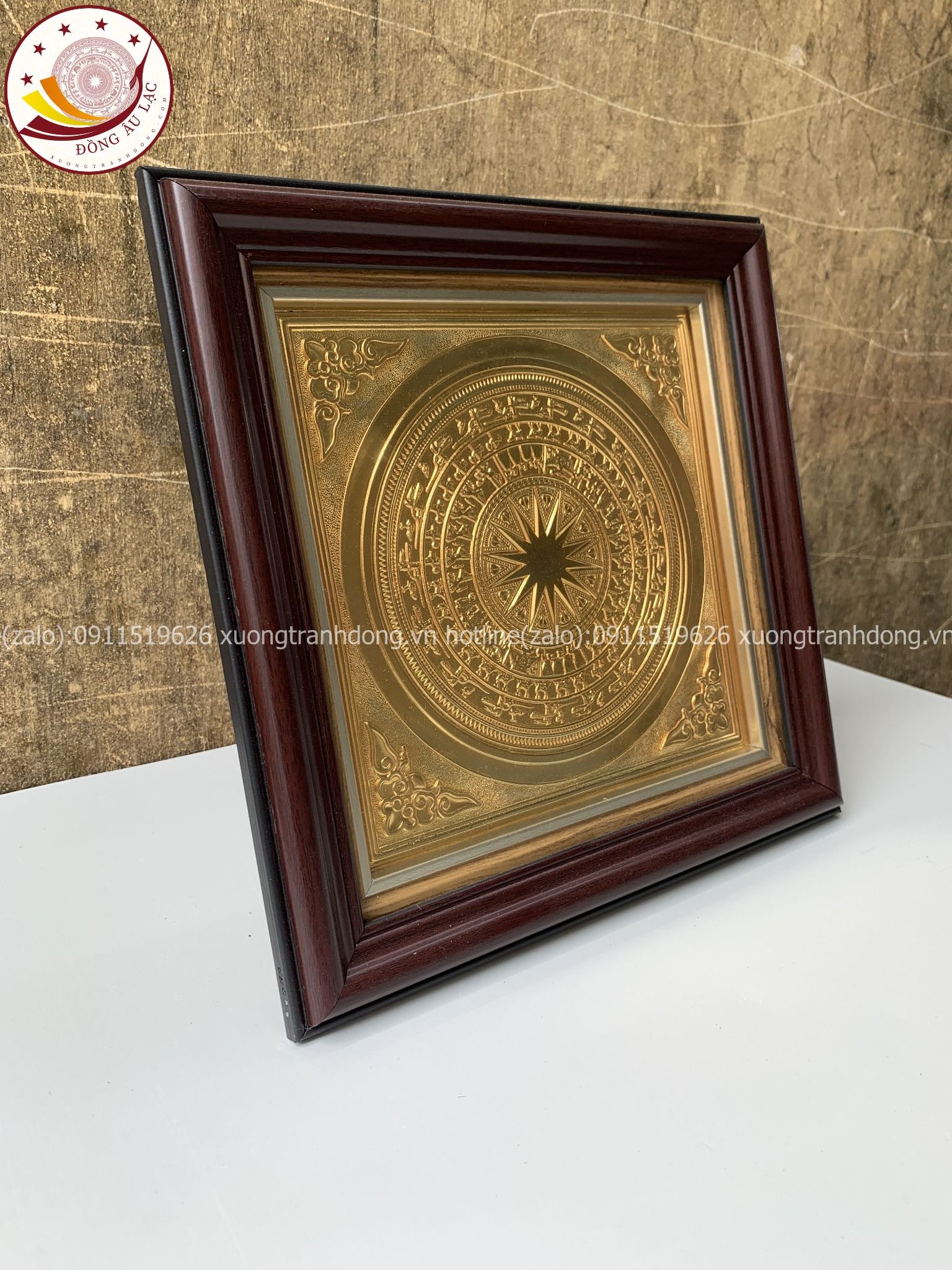 tranh qua tang tranh trong bang dong vang ma vang 24k kich thuoc 26x26cm xuong tranh dong