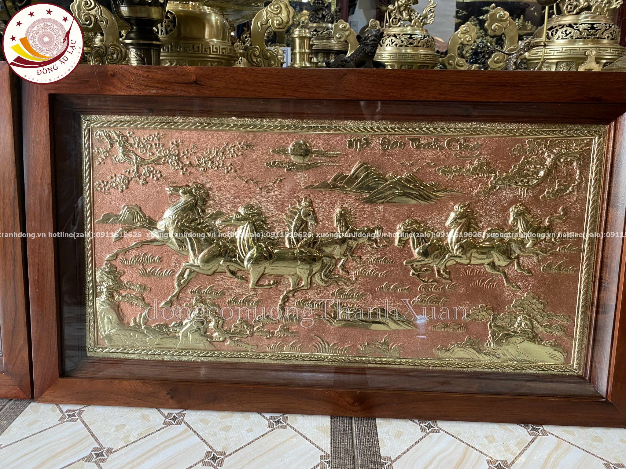 tranh qua tang ma dao thanh cong dong vang nen hong kich thuoc 50x90cm xuong tranh dong