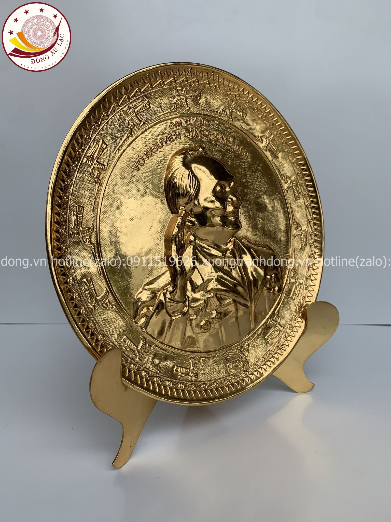 tranh qua tang danh nhan tranh bac giap de ban dong vang ma vang 24k duong kinh 19cm xuong tranh dong