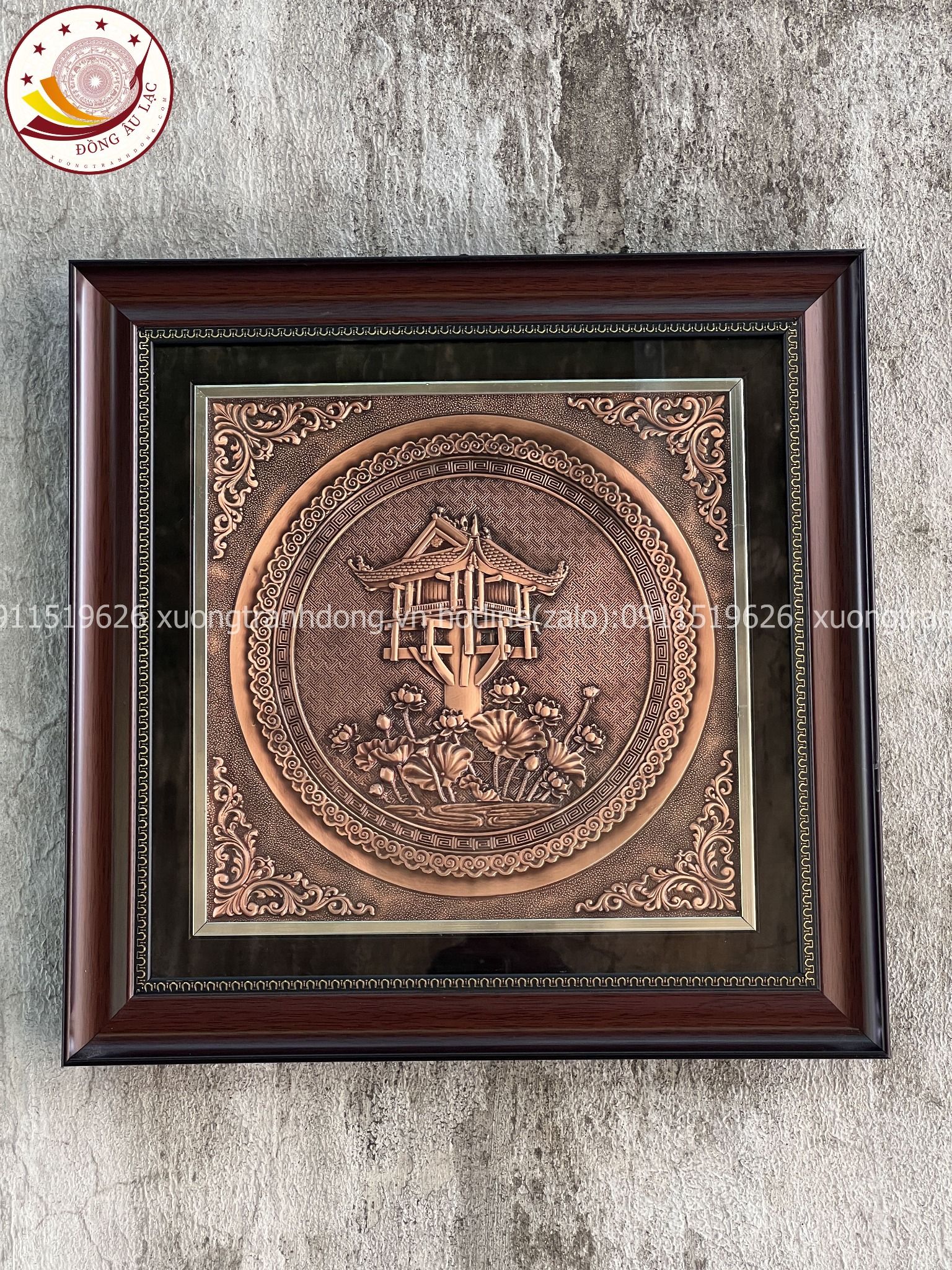 tranh qua tang danh lam chua mot cot dong do kich thuoc 42x42cm xuong tranh dong