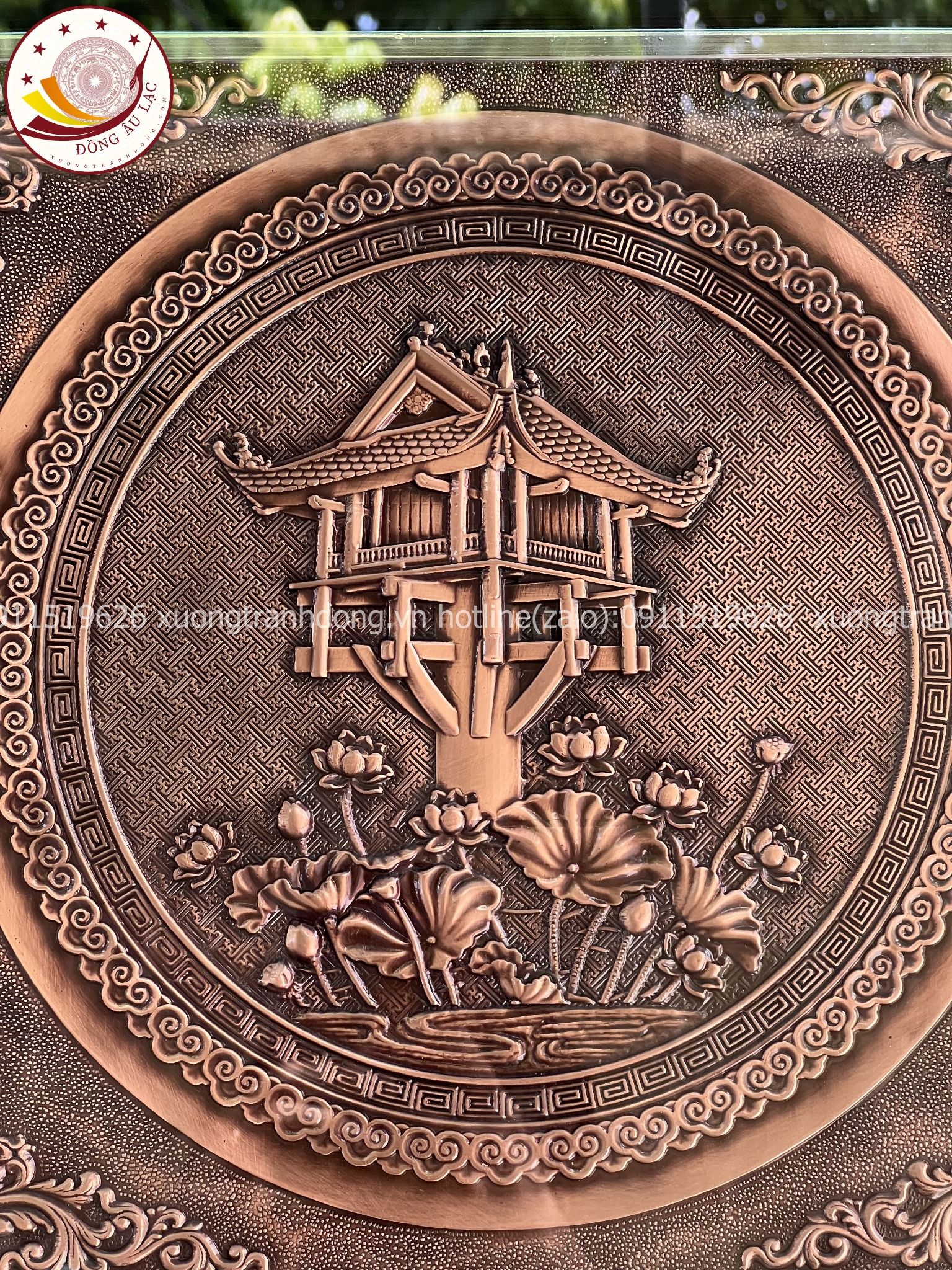 tranh qua tang danh lam chua mot cot dong do kich thuoc 42x42cm xuong tranh dong