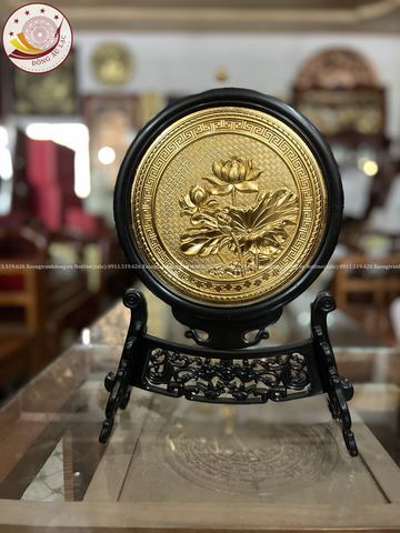 tranh sen de ban dong vang ma vang 24k kich thuoc duong kinh 20cm xuong tranh dong
