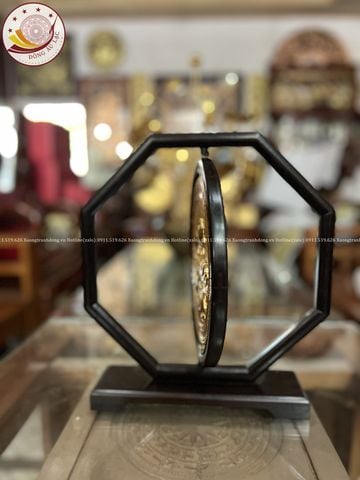 tranh sen de ban dong vang ma vang 24k kich thuoc duong kinh 20cm xuong tranh dong