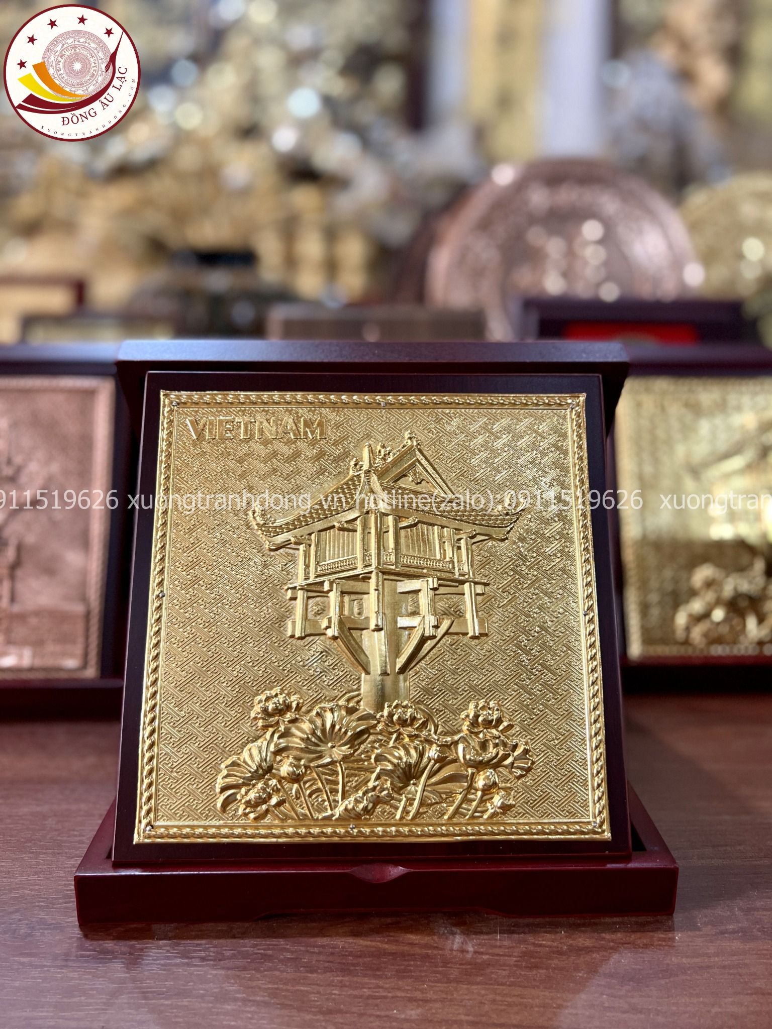 tranh qua tang danh lam chua mot cot dong vang de ban ma vang 24k kich thuoc 23x23cm xuong tranh dong