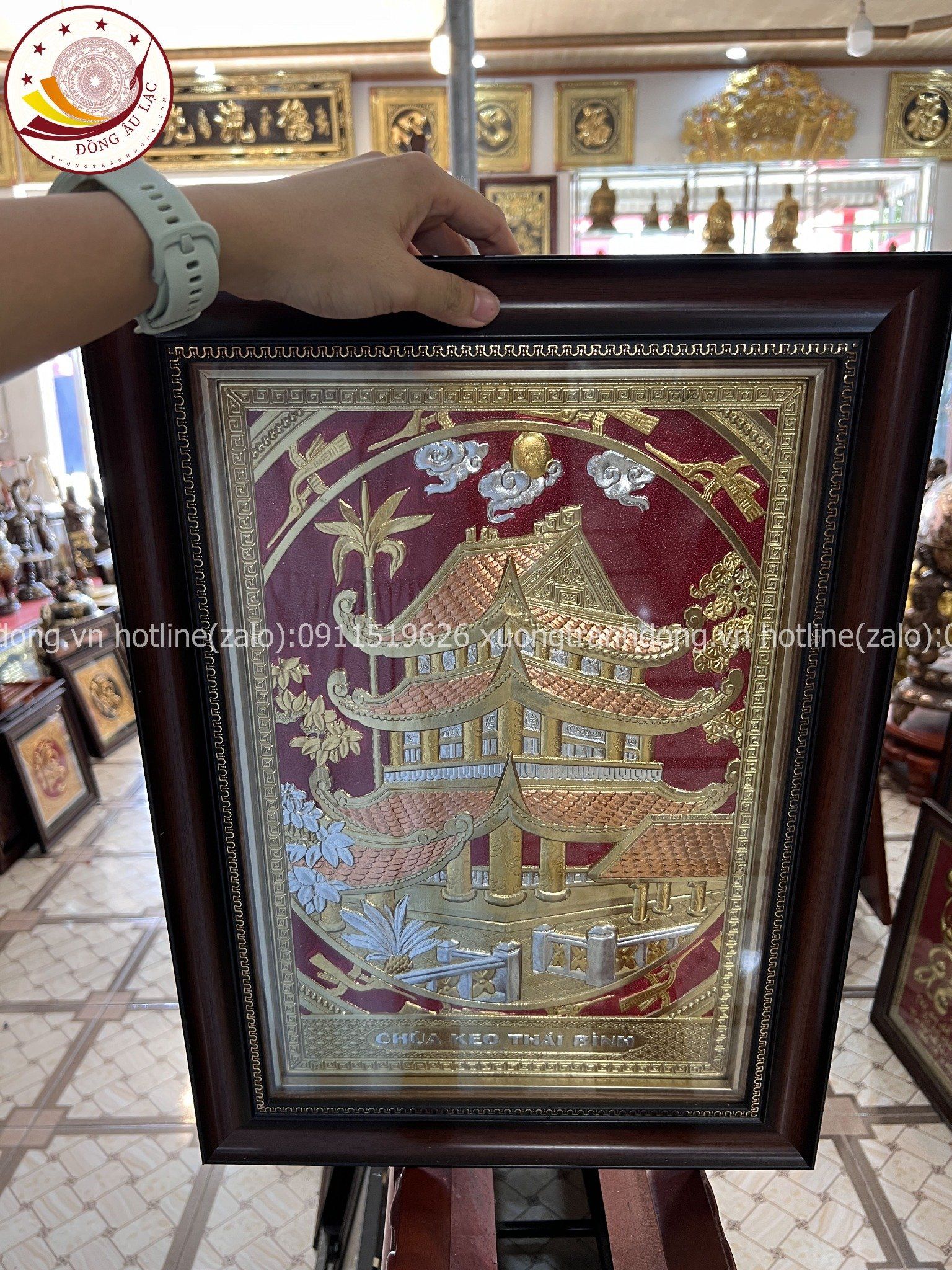 tranh qua tang danh lam chua keo thai binh dong vang dat vang 24k kich thuoc 48x68cm xuong tranh dong