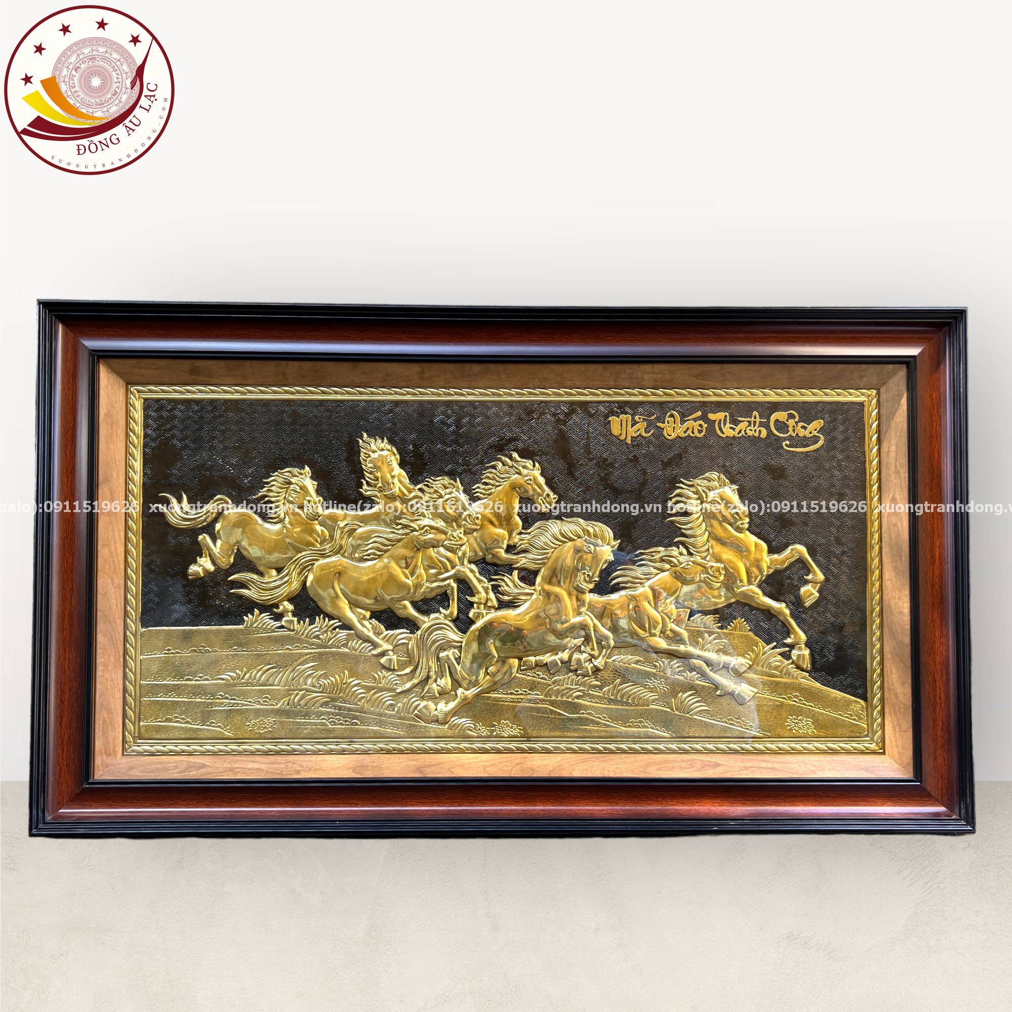 tranh qua tang ma dao thanh cong dong vang nen den kich thuoc 52x92cm mau 2 xuong tranh dong