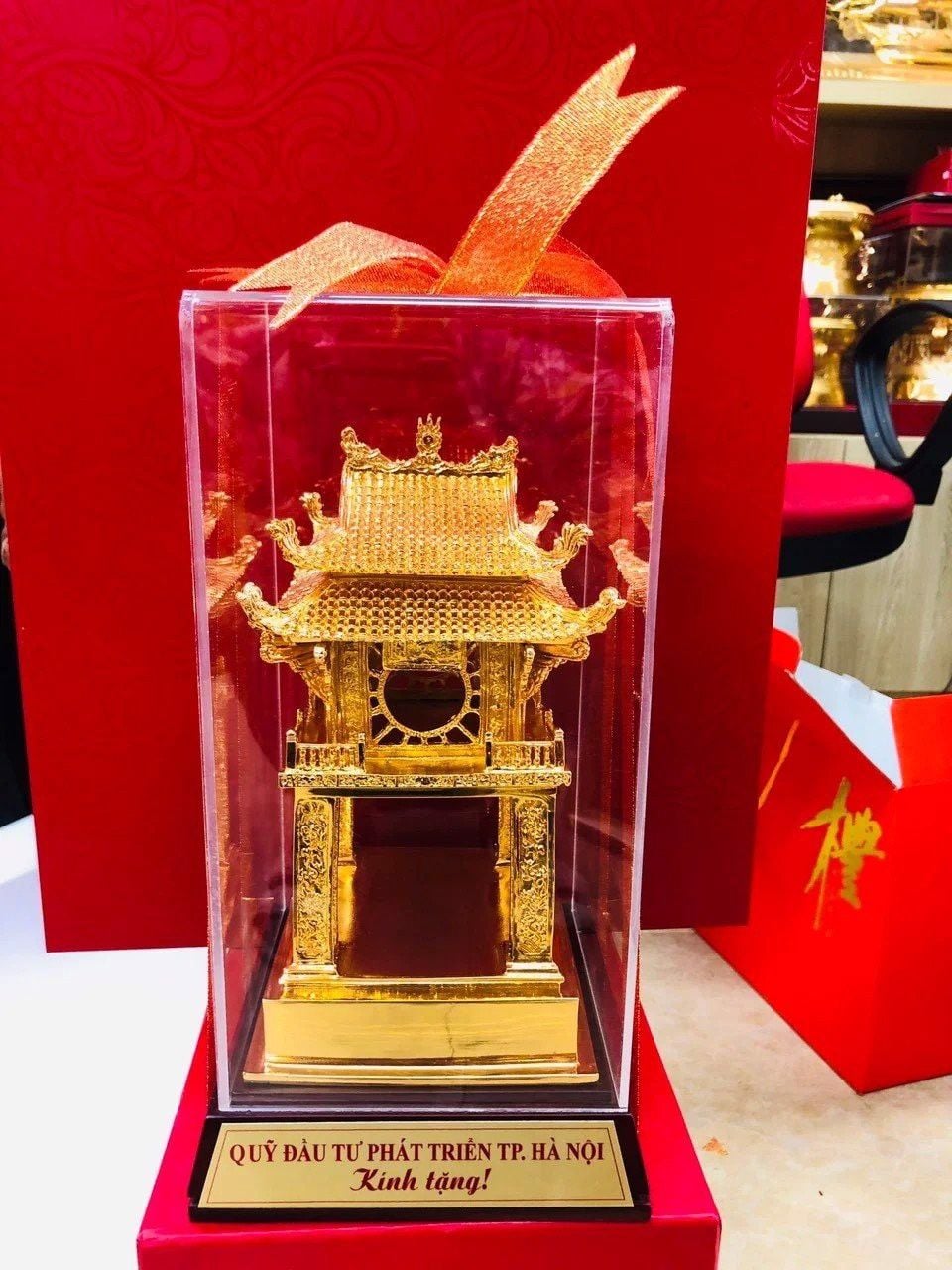 mo hinh khue van cac bang dong ma vang 24 kt 22cm qua tang bang dong cao cap