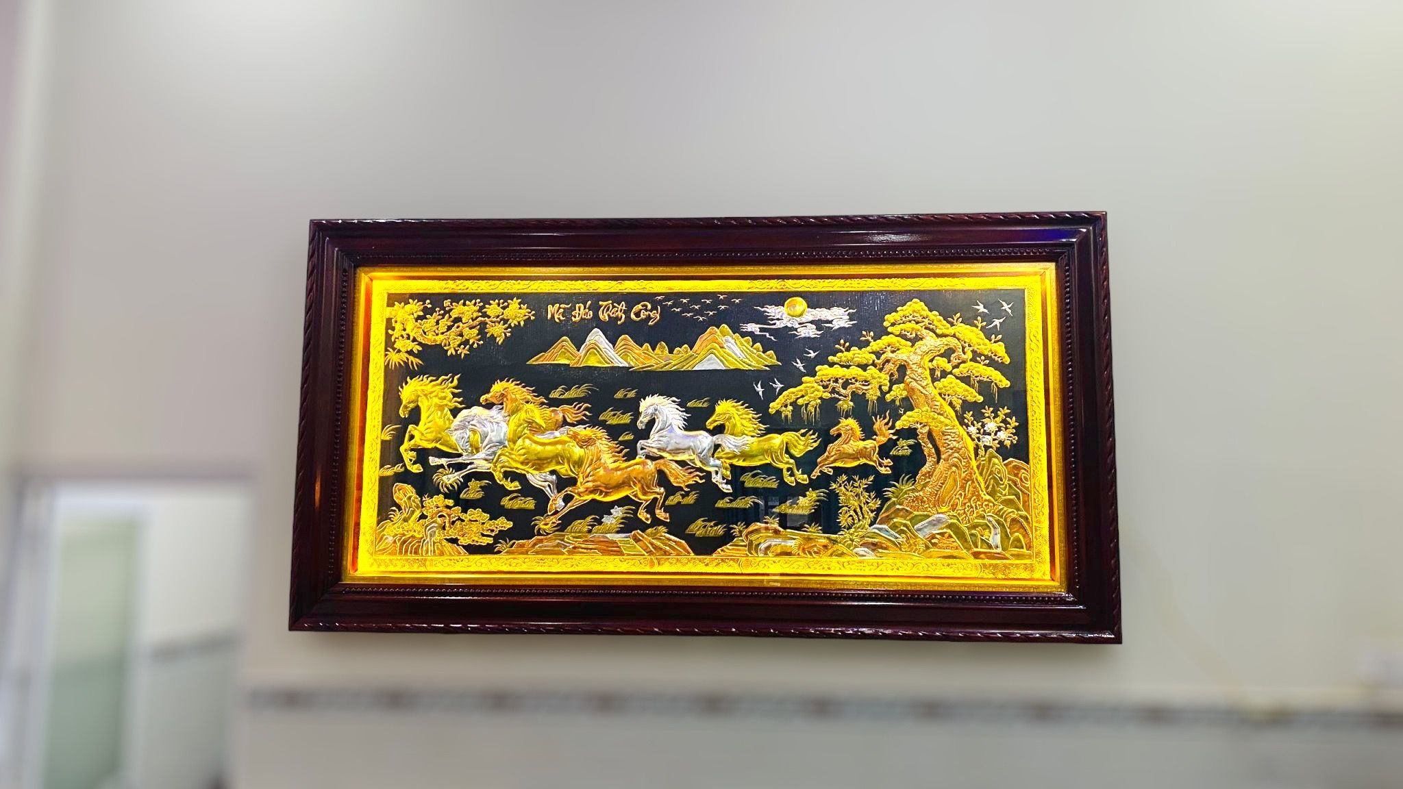 tranh ma dao thanh cong bang dong vang dat vang bac kt 1m7x90cm xuong tranh dong