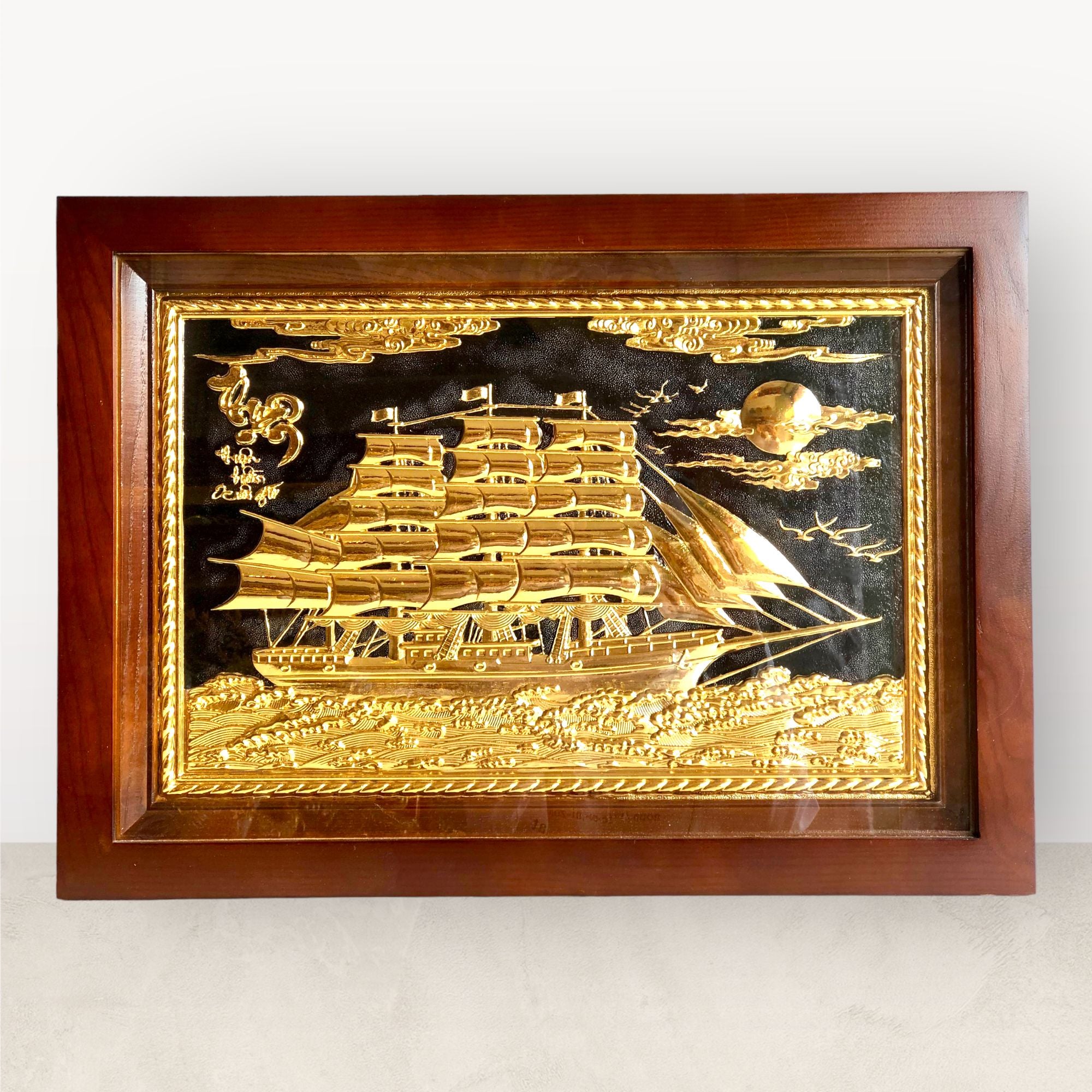 tranh qua tang thuan buom xuoi gio dong vang ma vang 24k kich thuoc 38x54cm mau 1 xuong tranh dong