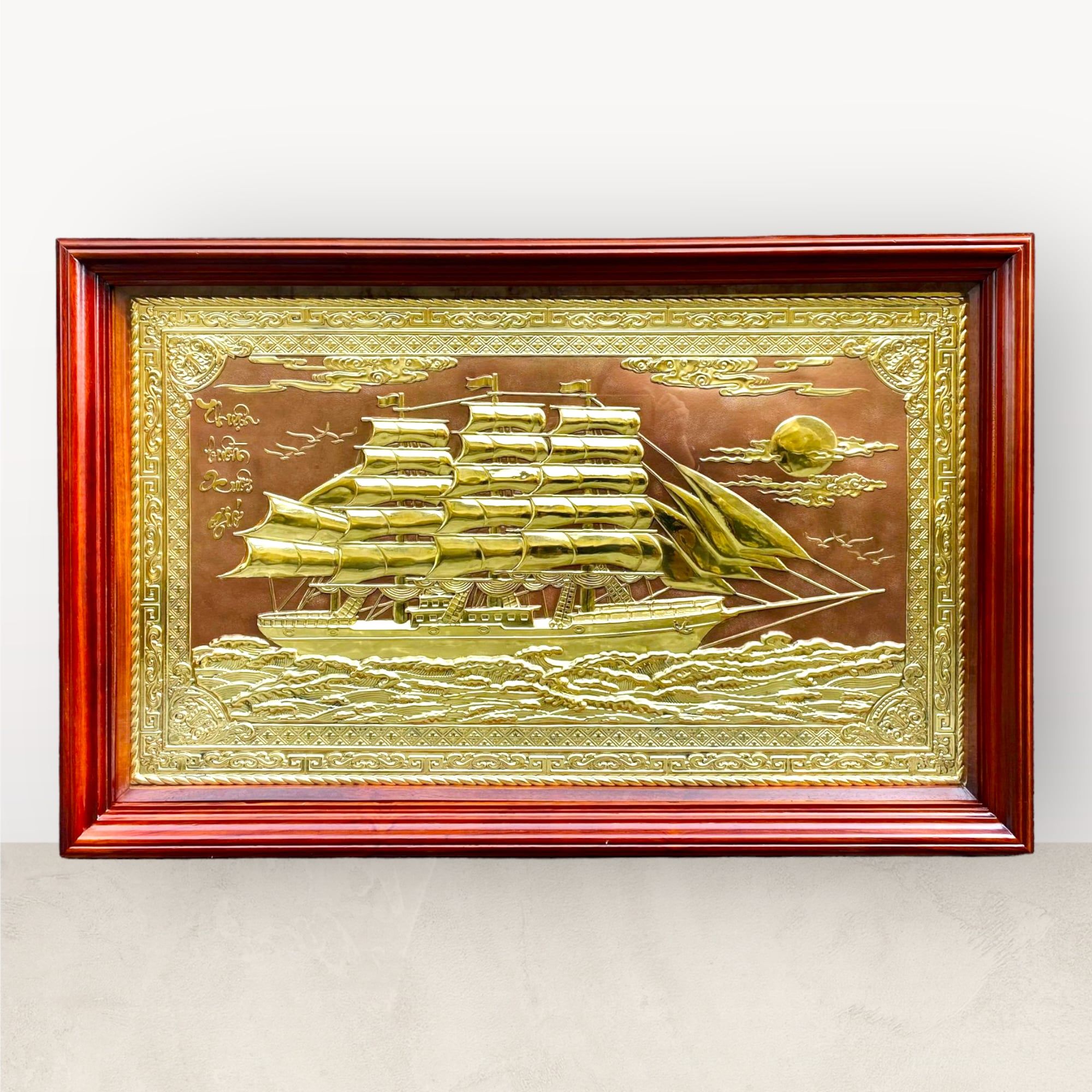 tranh qua tang thuan buom xuoi gio dong vang kich thuoc 68x108cm mau 1 xuong tranh dong