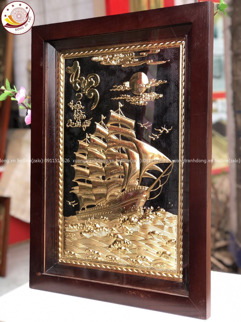 tranh qua tang thuan buom xuoi gio dong vang ma vang 24k kich thuoc 38x54cm mau 2 xuong tranh dong