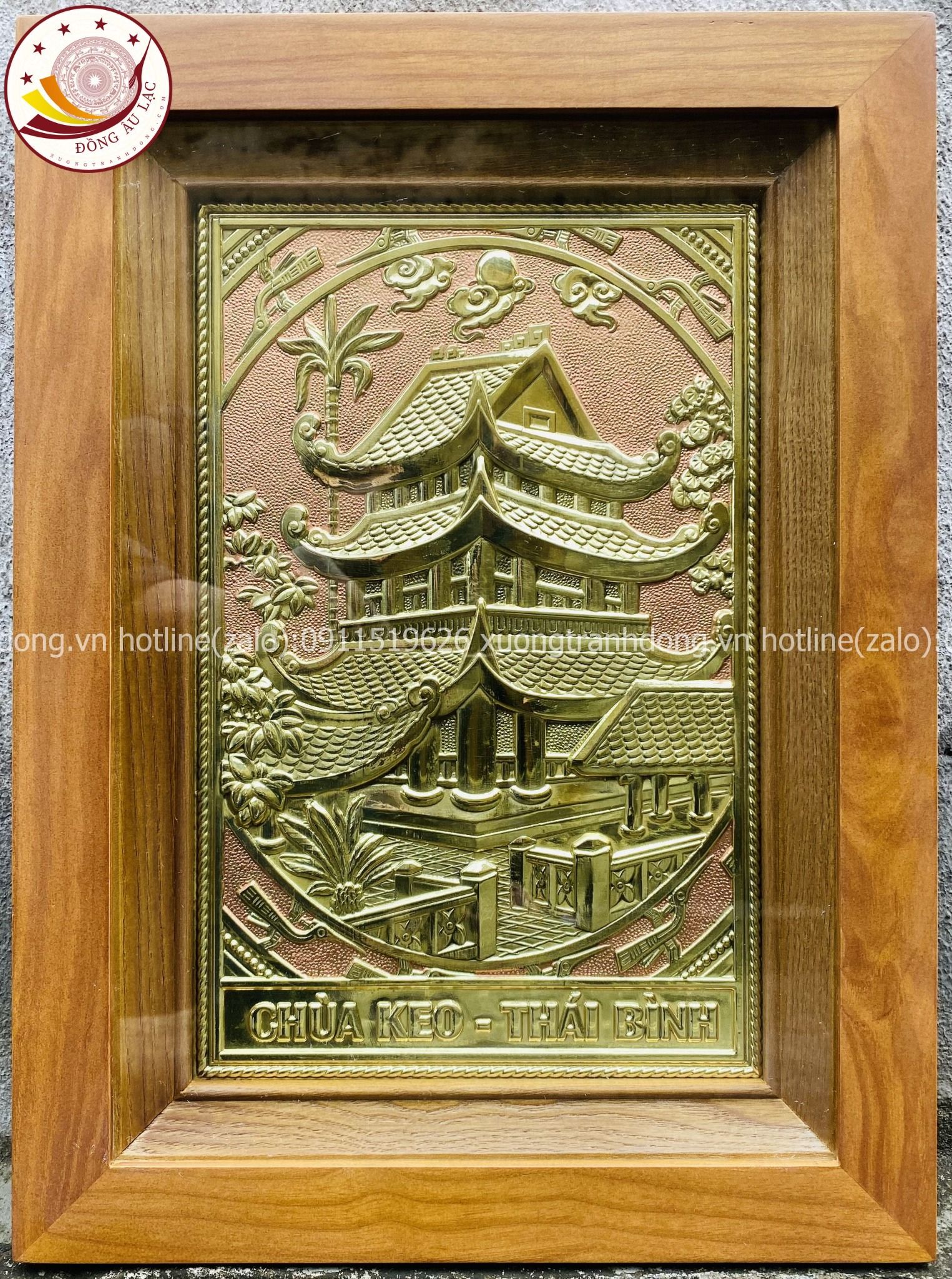 tranh qua tang danh lam chua keo thai binh dong vang kich thuoc 28x38cm xuong tranh dong