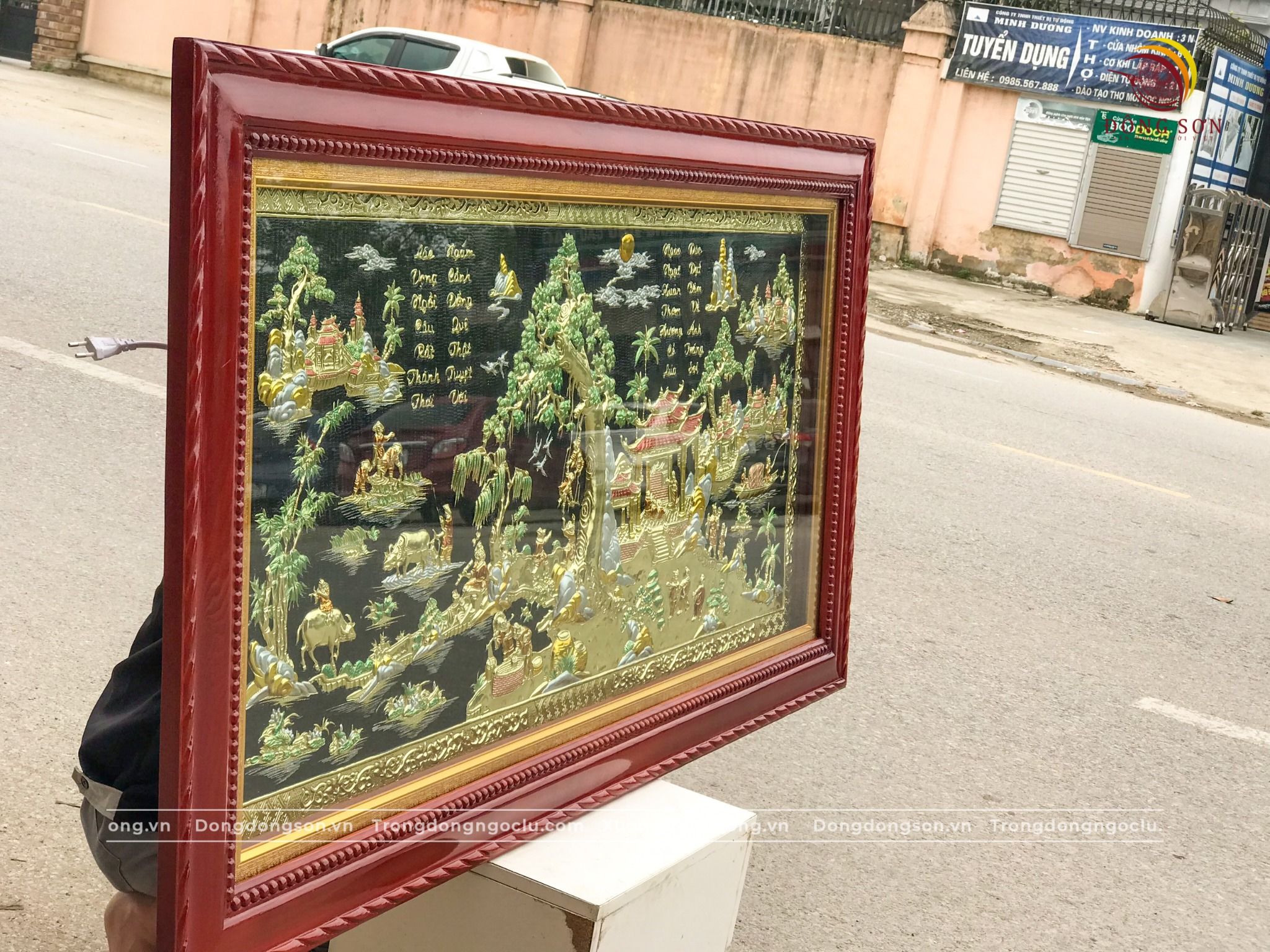 tranh dong que bang dong vang nguyen tam duoc ve nen kich thuoc 2m3x1m2