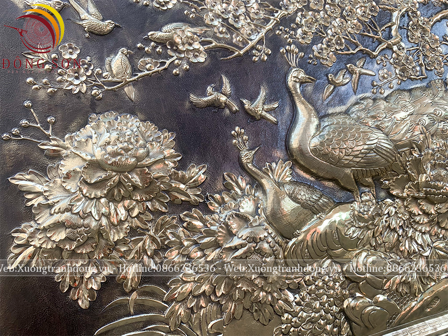 tranh phu the vien man dong vang kich thuoc 87x107cm nen gia co khung dong