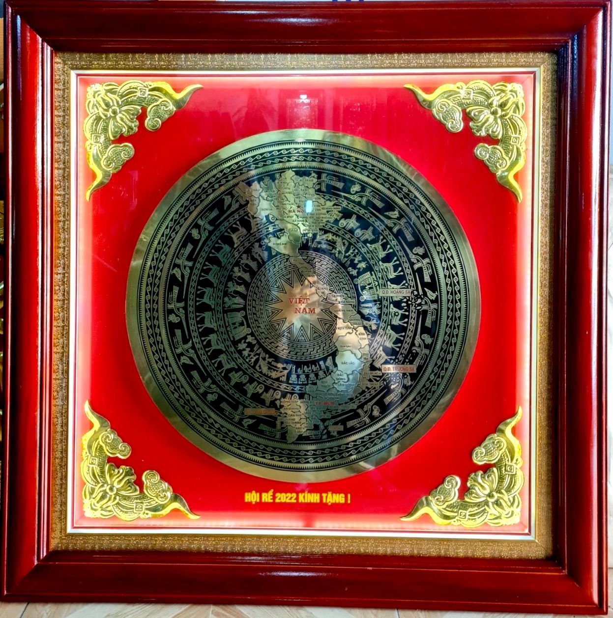 tranh mat trong dong an mon kich thuoc 95 95