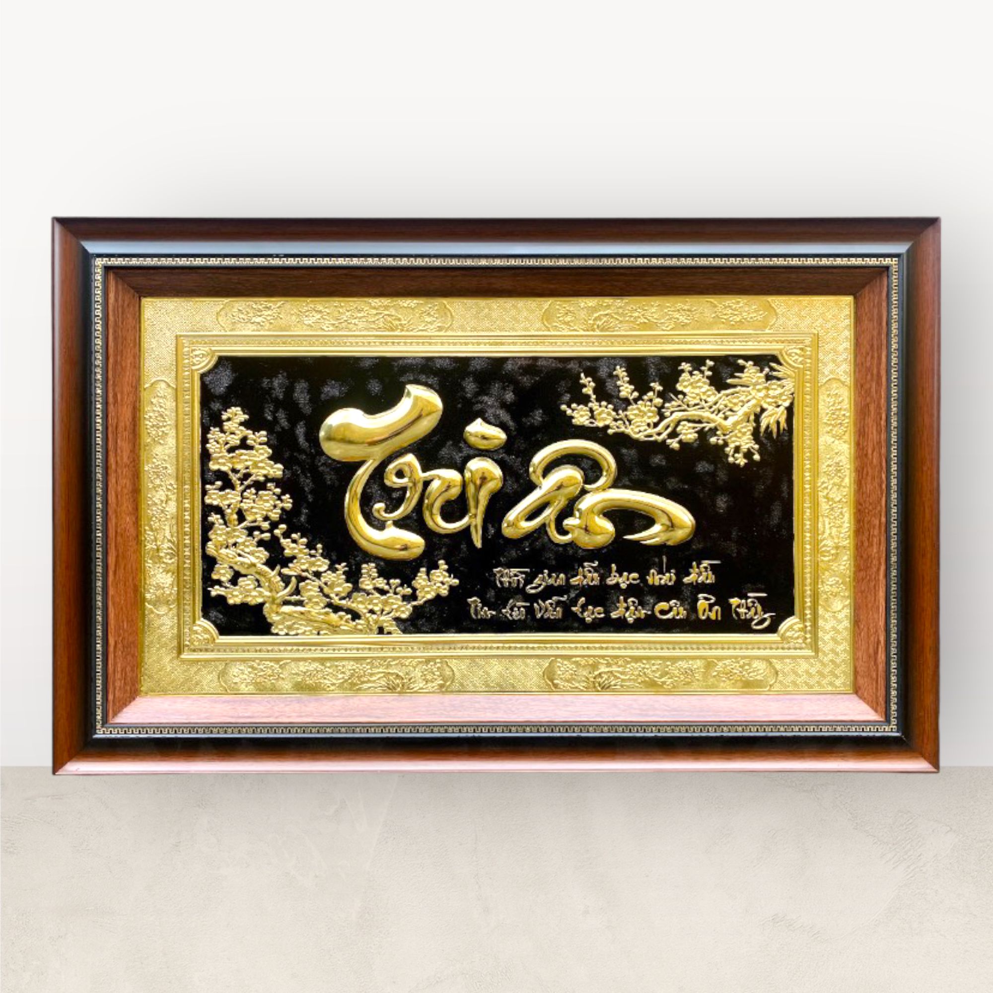 tranh qua tang chu tri an bang dong vang kich thuoc 50x80cm mau 1 xuong tranh dong