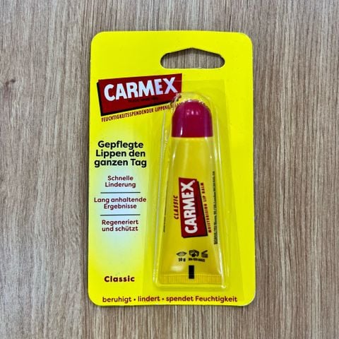  Son dưỡng CARMEX thần thánh dạng tuýp 