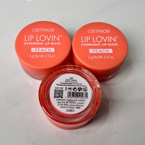  Mặt nạ ngủ môi số 03 Catrice Lip Lovin’ Overnight Lip Mask - Peach 4g 
