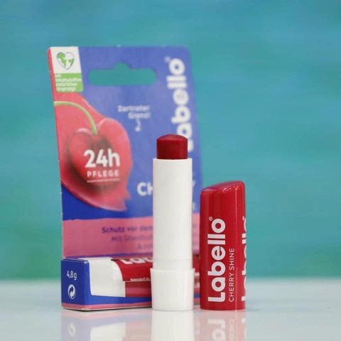  Son Labello Cherry shine 