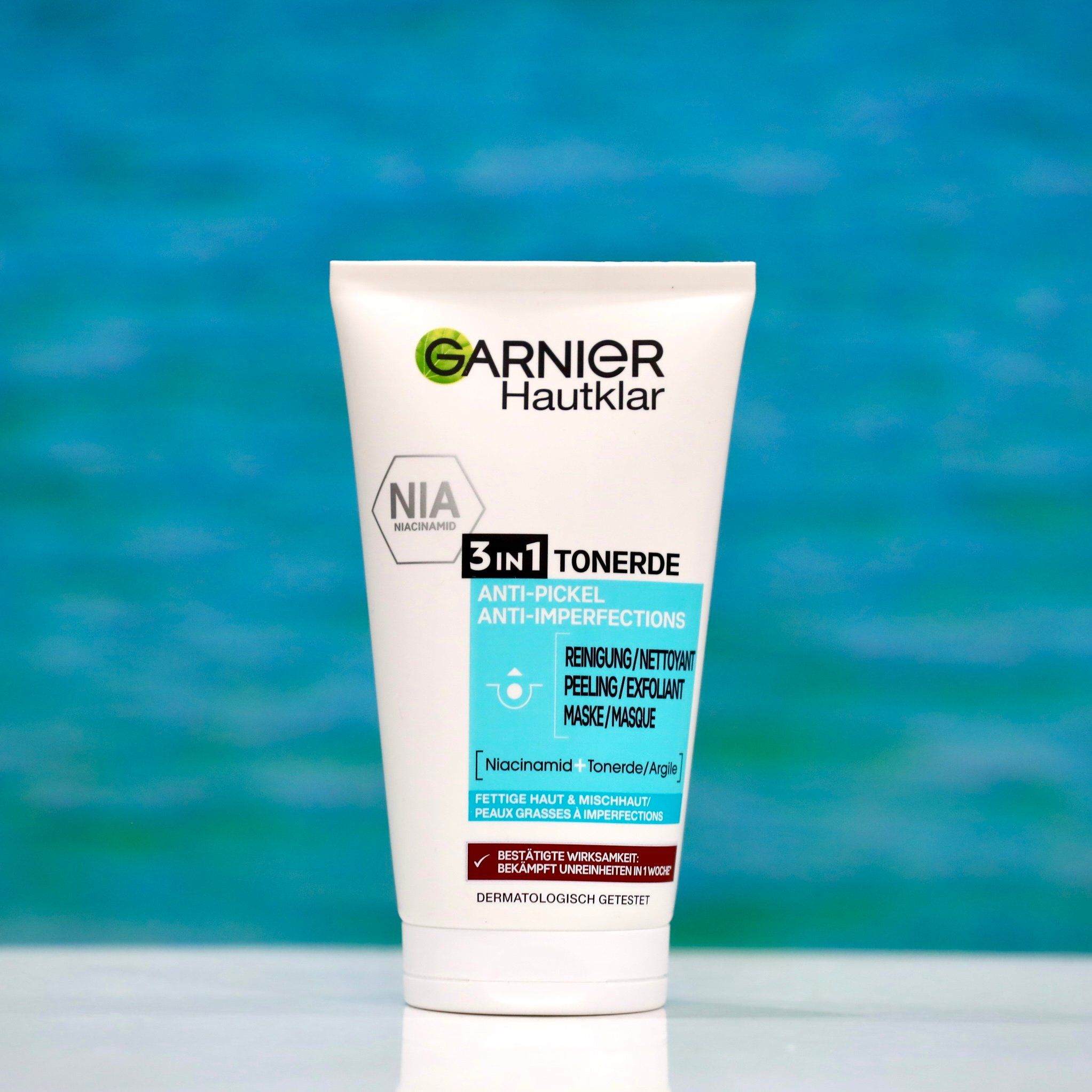  Sữa Rửa Mặt Garnier Hautklar 3in1 Dành Cho Da Mụn & Bị Nhờn, 150 ml 