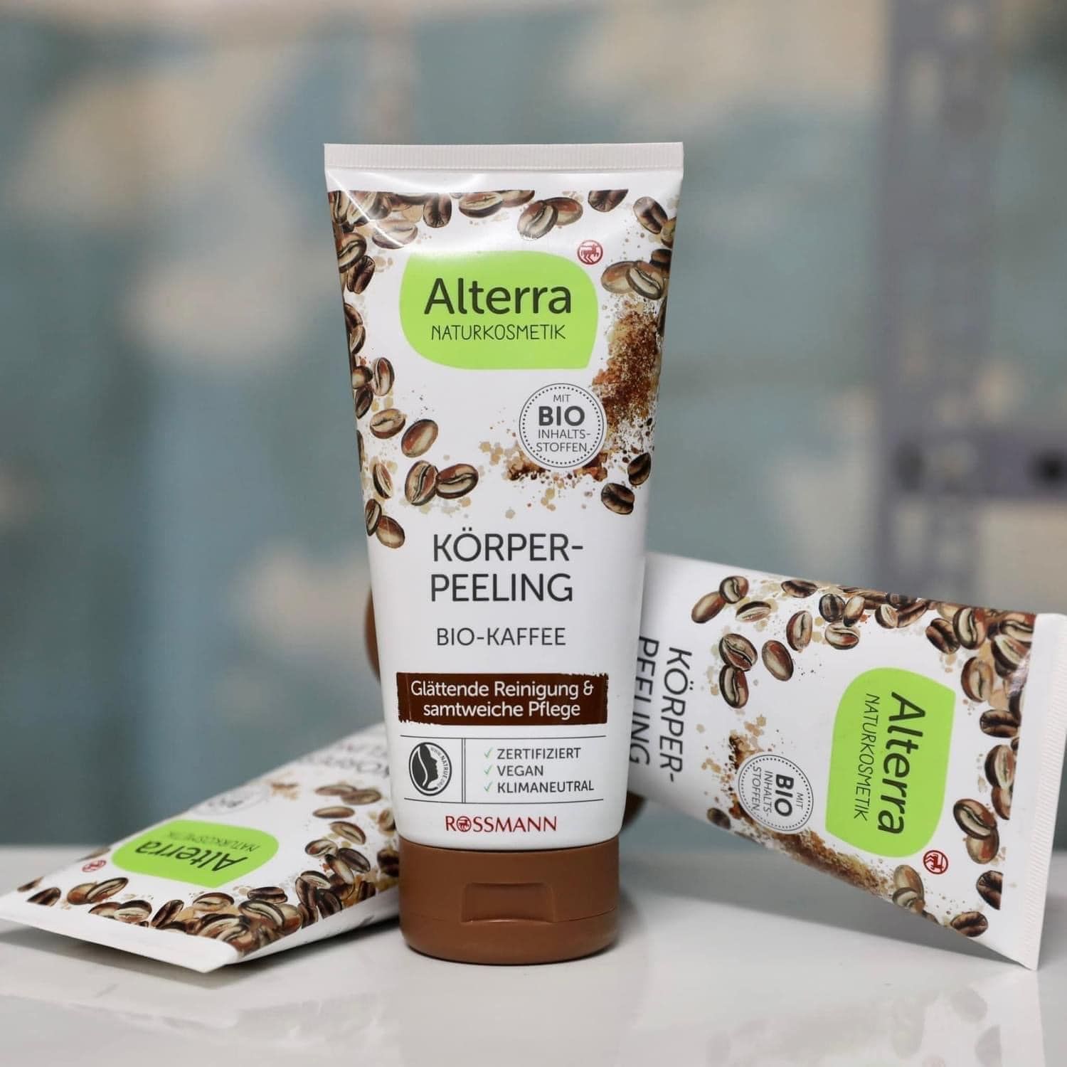  Tẩy Da Chết BODY CAFE Hữu Cơ ALTERRA, tuýp 200ml 