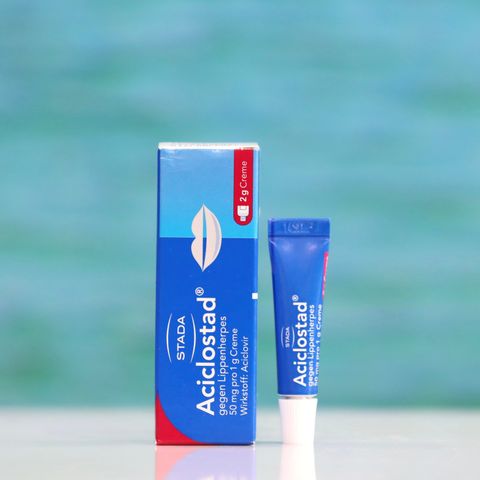  Kem Dưỡng Môi Aciclostad - Giải Pháp Cho Đôi Môi Mềm Mịn 