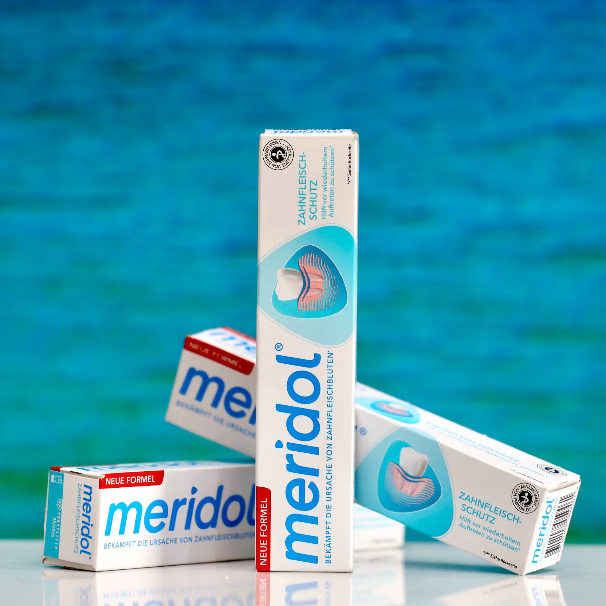  Kem đánh răng Meridol hộp 75ml 