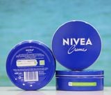  Kem dưỡng ẩm Nivea Creme, hộp 400ml 