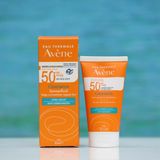  Kem chống nắng Avene 50+ Ultra Licht, hộp 50ml 