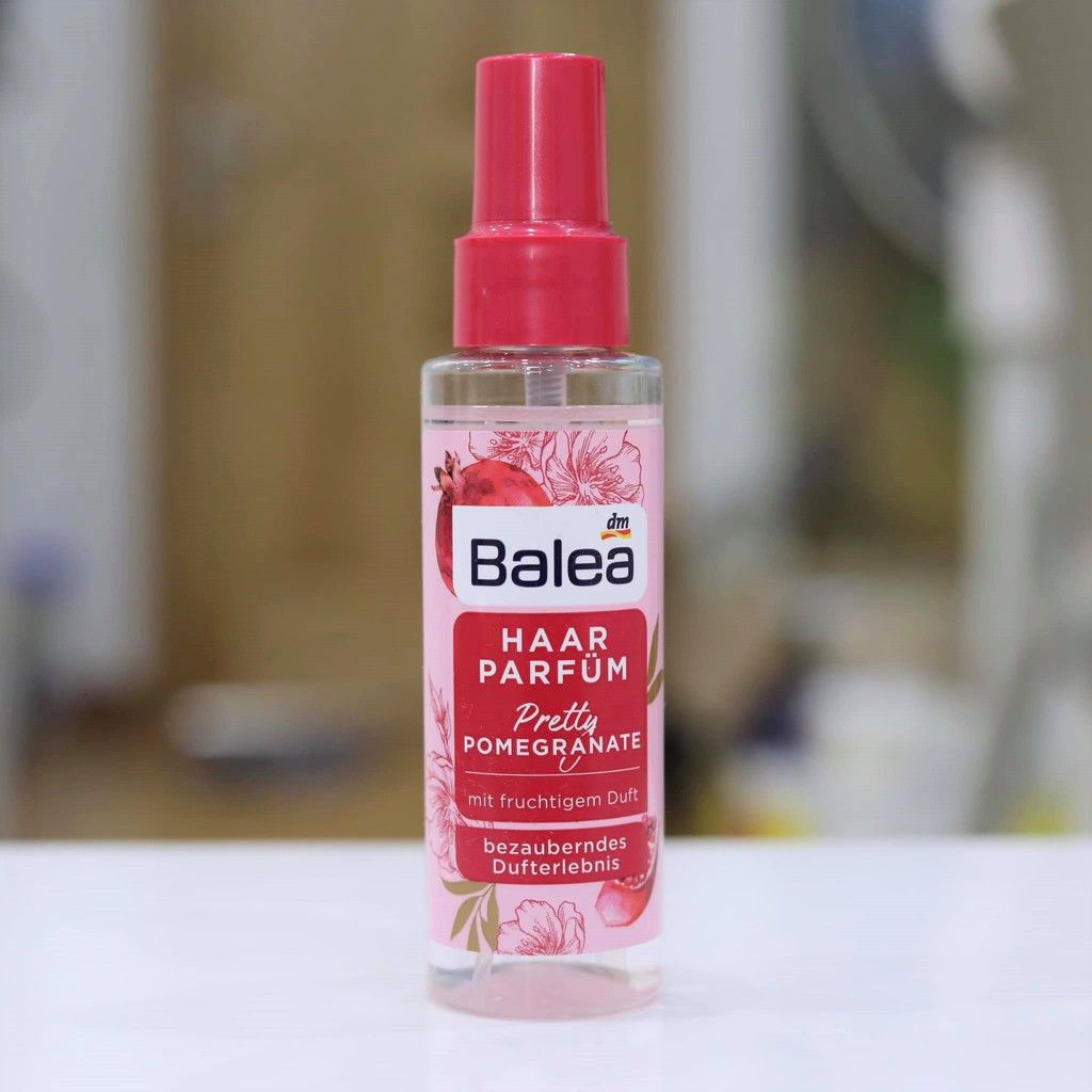  Nước hoa cho tóc Balea hương trái cây tươi mát, chai xịt 100ml vô cùng tiện dụng. 