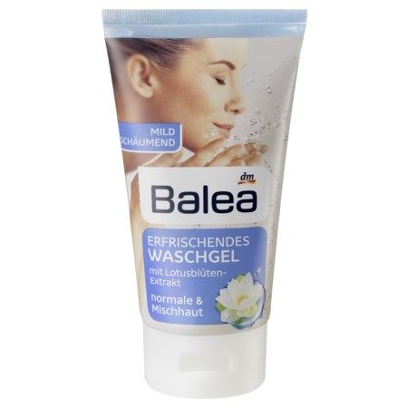  Sữa rửa mặt Balea hoa sen 150 ml 