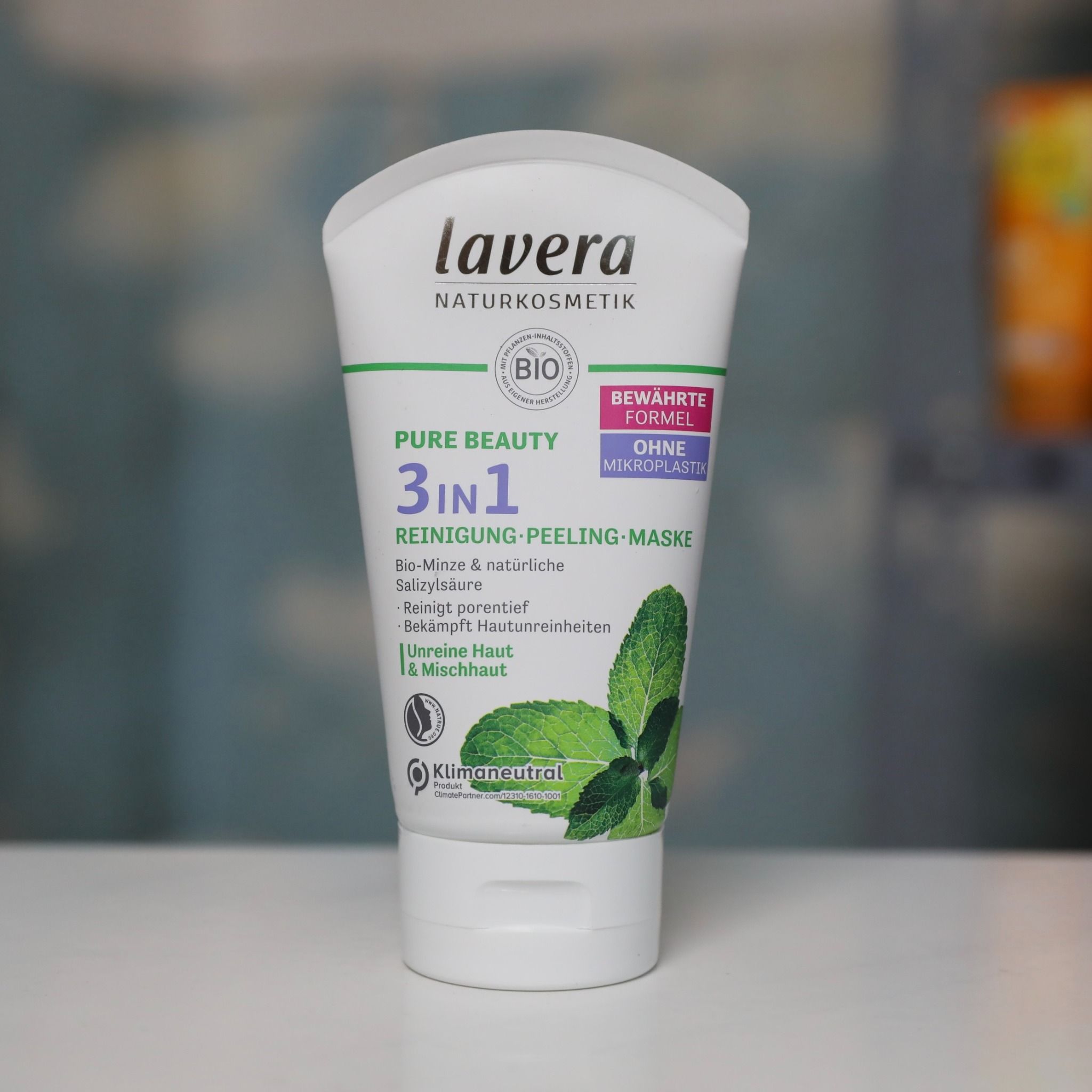 Sữa rửa mặt LAVERA BIO 3in1 - Sản phẩm 100% thiên nhiên, 125ml 