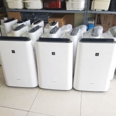 Máy lọc không khí bù ẩm Sharp KC D70