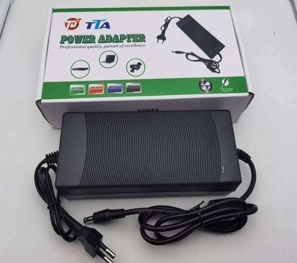 Sạc 12V/5A TTA