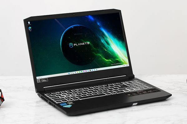 Laptop Acer Nitro 5 Gaming AN515 57 54MV (NH.QENSV.003) i5 11400H/8GB/512GB/4GB RTX3050/15.6