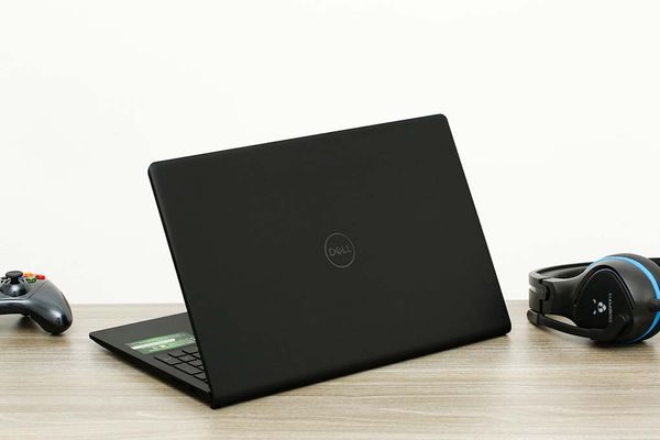 Laptop Dell Inspiron 15 3530  (71011775) i7 1355U/16GB/512GB/15.6