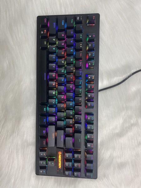 Bàn phím cơ có dây Gaming Newmen GE87R TKL Blue Switch