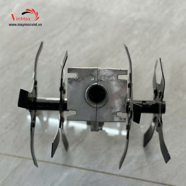 Bộ xới đất gắn máy cắt cỏ  trục 26 hoặc 28, 9 khía