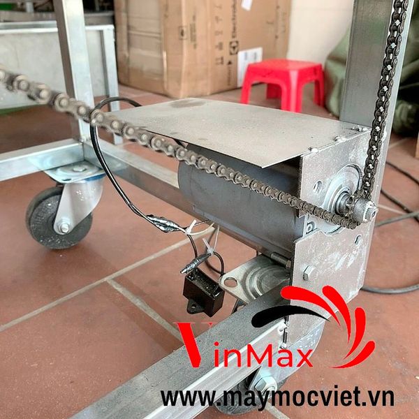 Bếp nướng than hoa 22 xiên tự động Vinmax BX22