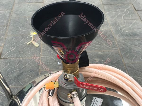 Bình phun bọt tuyết rửa xe 80L Jetta