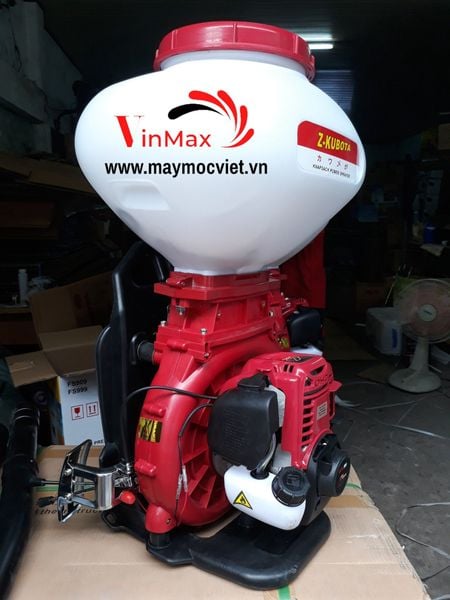 Máy phun thuốc, xạ phân đa năng Z-Kubota GX35 ( 4 Thì)