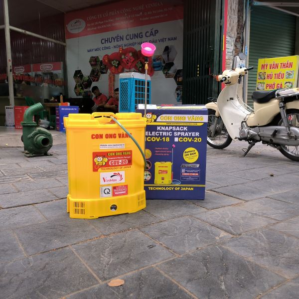 Bình xịt Con ong vàng COV20 mẫu mới