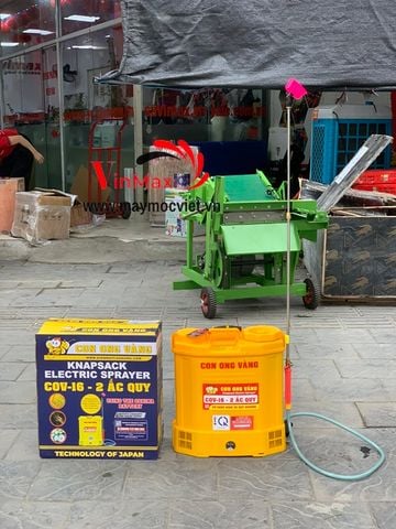 Bình xịt điện CON ONG VÀNG COV16 2 acquy mẫu mới