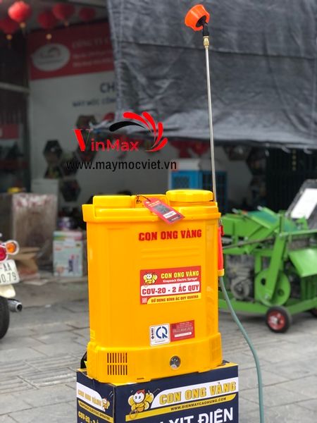 Bình xịt điện Con Ong Vàng COV20 2 acquy