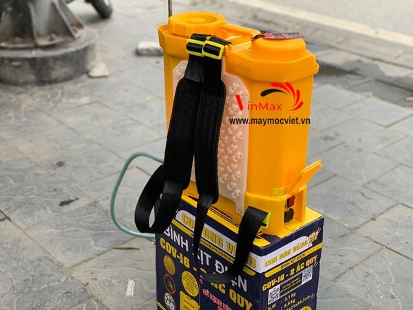 Bình xịt điện CON ONG VÀNG COV16 2 acquy mẫu mới
