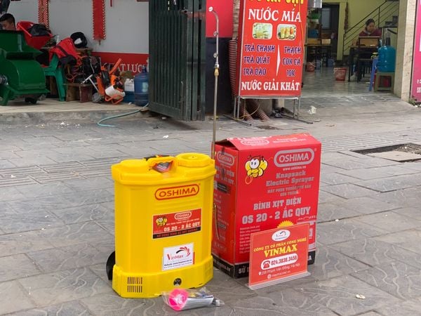 Bình xịt điện Oshima OS20 vàng