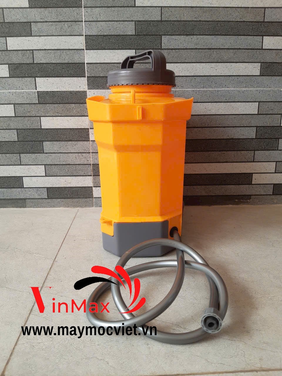 Bình xịt điện 5L Z-Philips Pin lithium 12V-2AH – Vinmax- maymocviet.vn